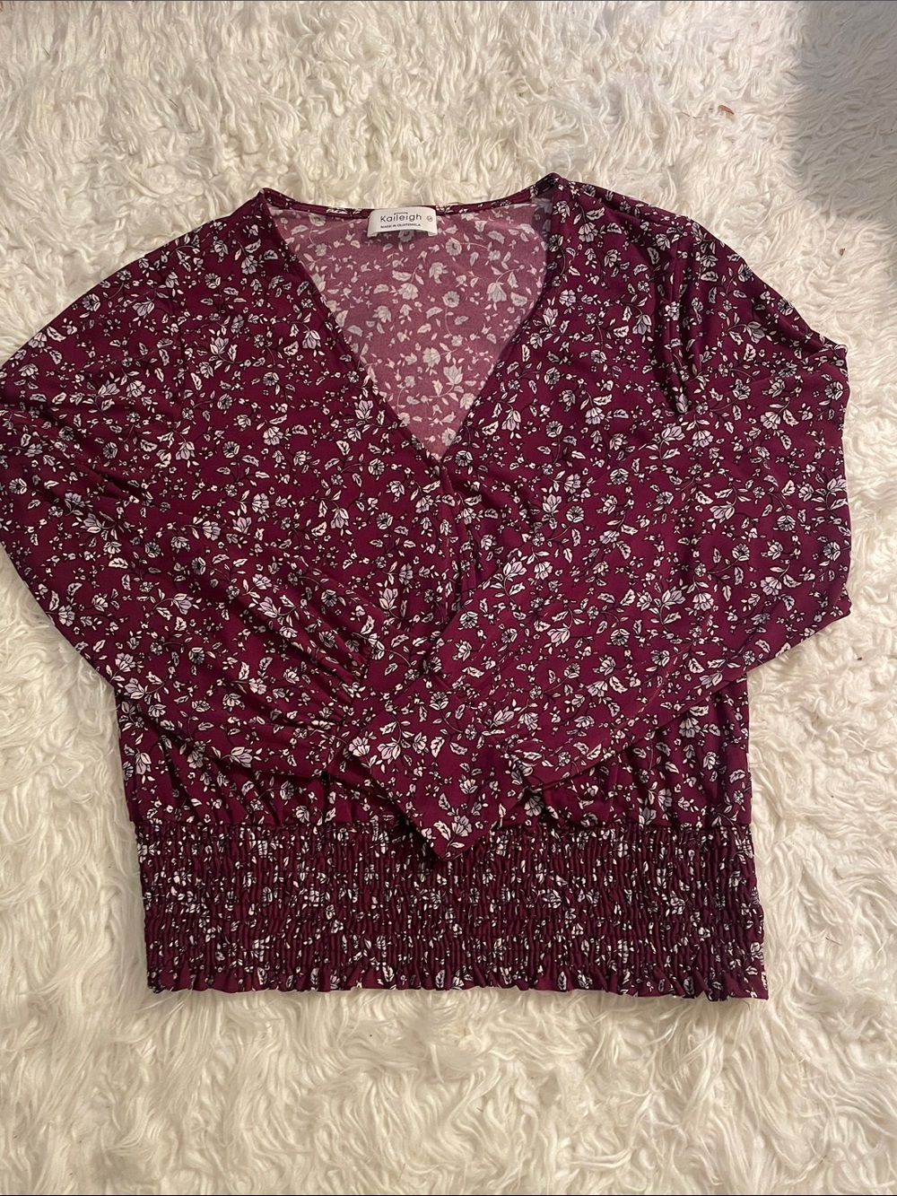 Kaileigh Women's Wine Floral Surplice Long Sleeve Blouse - Picture 4 of 4